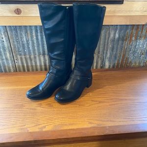 Women’s Black Boots-size 10 wide cafe